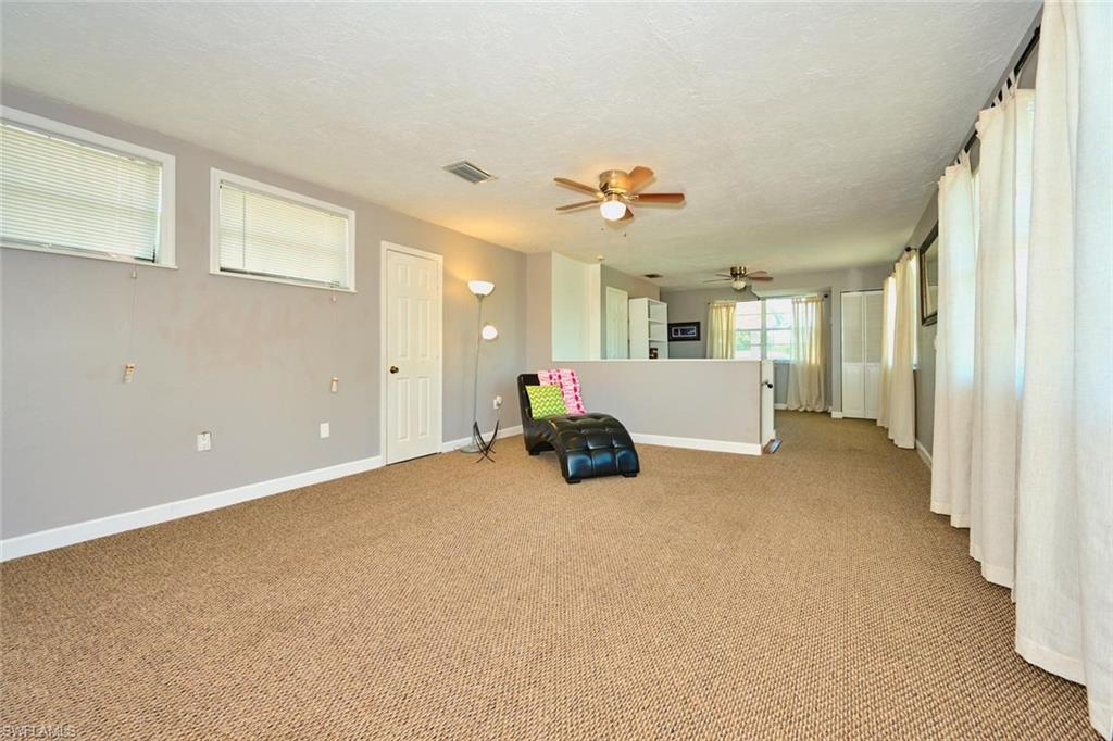 2212 Crystal Dr Property Photo 28