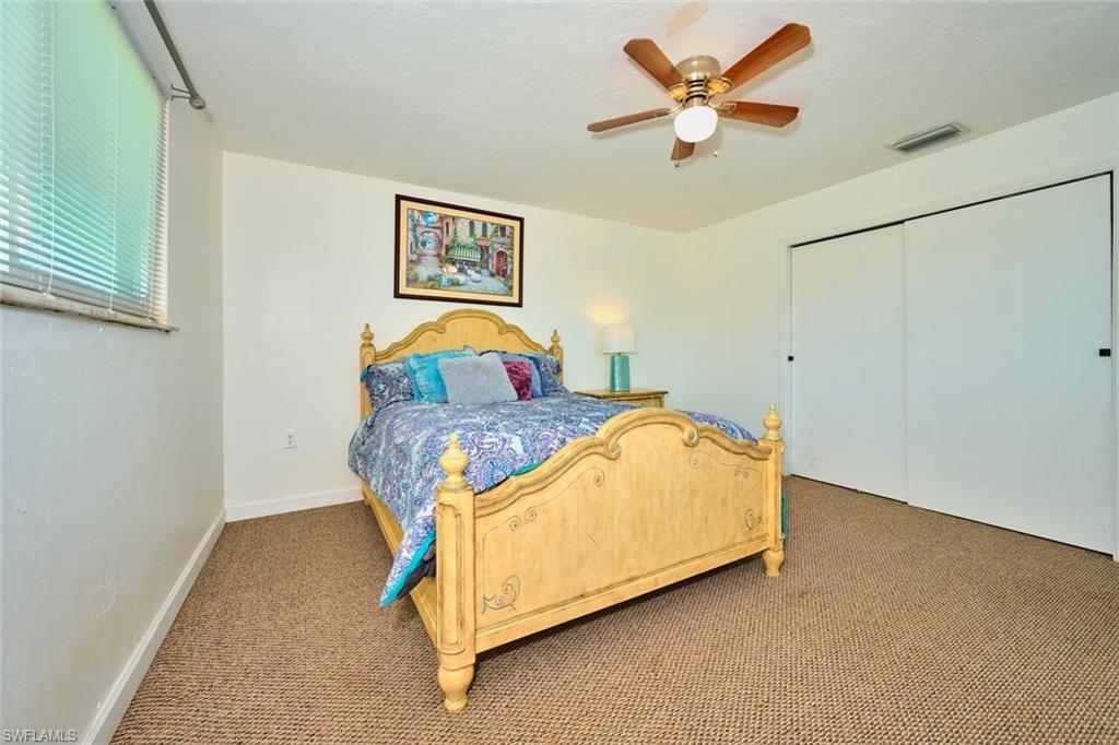 2212 Crystal Dr Property Photo 33