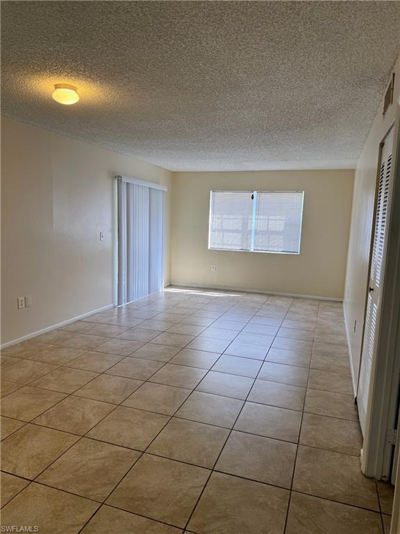 3421 Winkler Ave 411 Property Photo 6