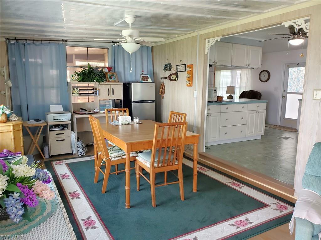 176 W Manatee Loop Property Photo 14