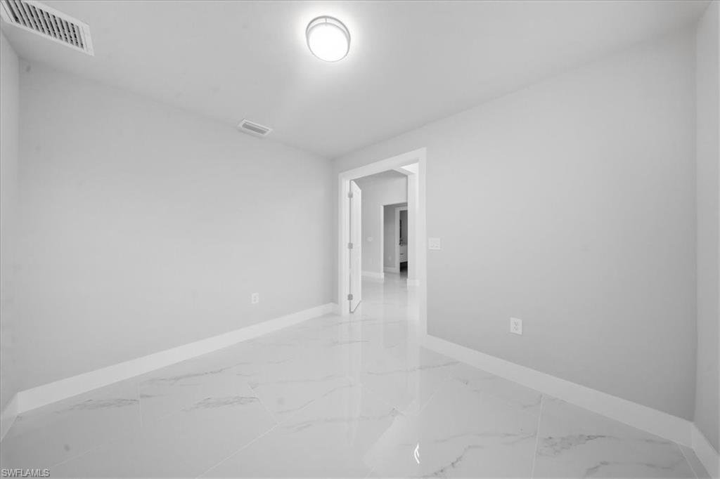 386 Pauline Ave Property Photo 12