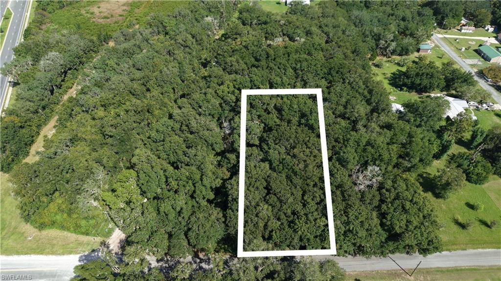 104 Twin Lake Grove Dr Dr Property Photo 2
