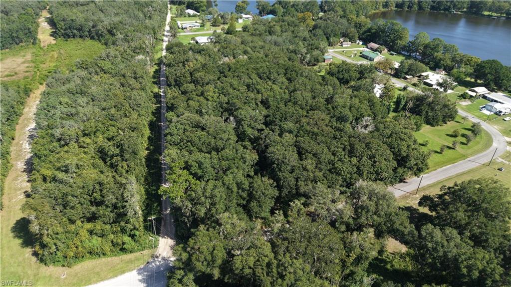 104 Twin Lake Grove Dr Dr Property Photo 11