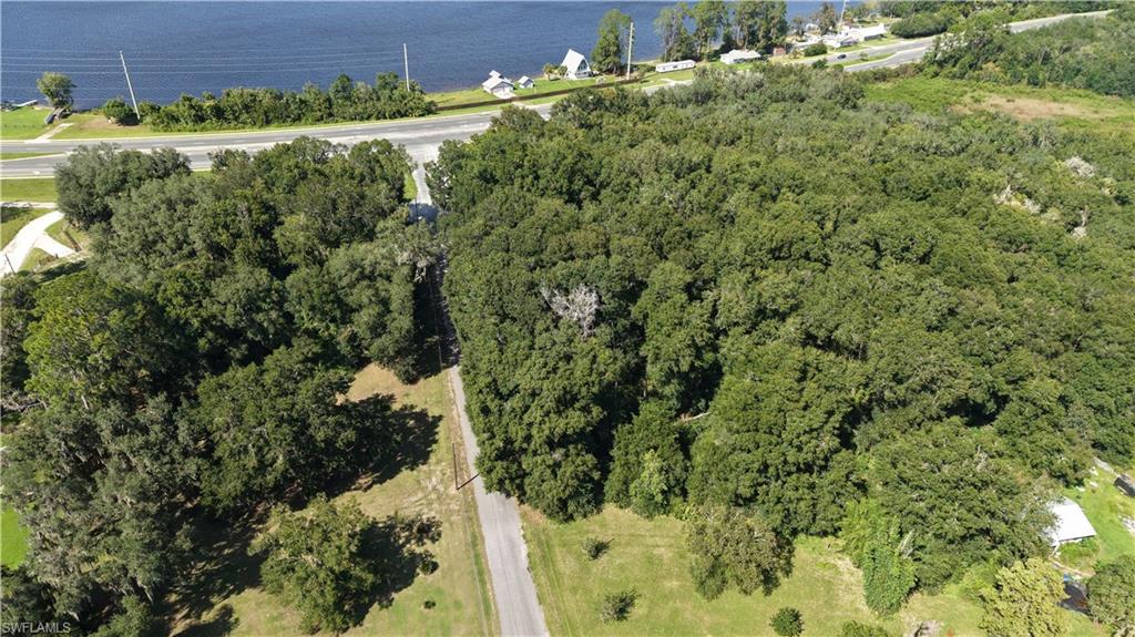 104 Twin Lake Grove Dr Dr Property Photo 15