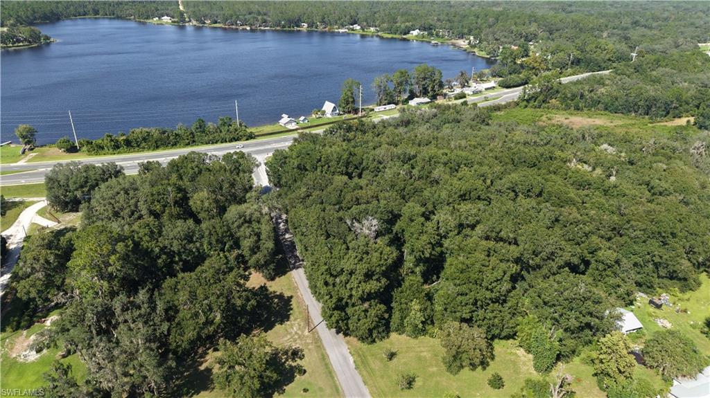 104 Twin Lake Grove Dr Dr Property Photo 17