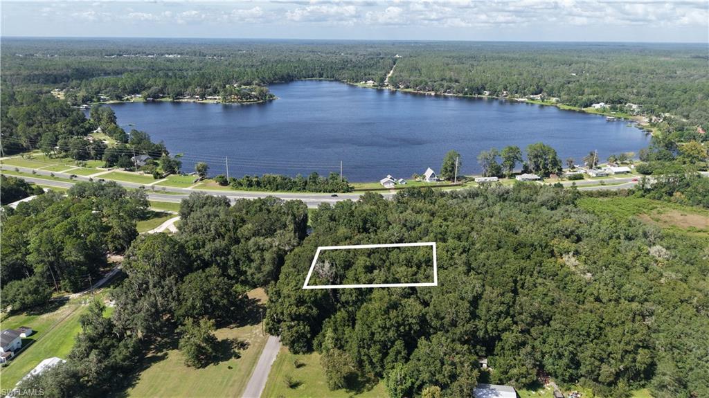 104 Twin Lake Grove Dr Dr Property Photo 29