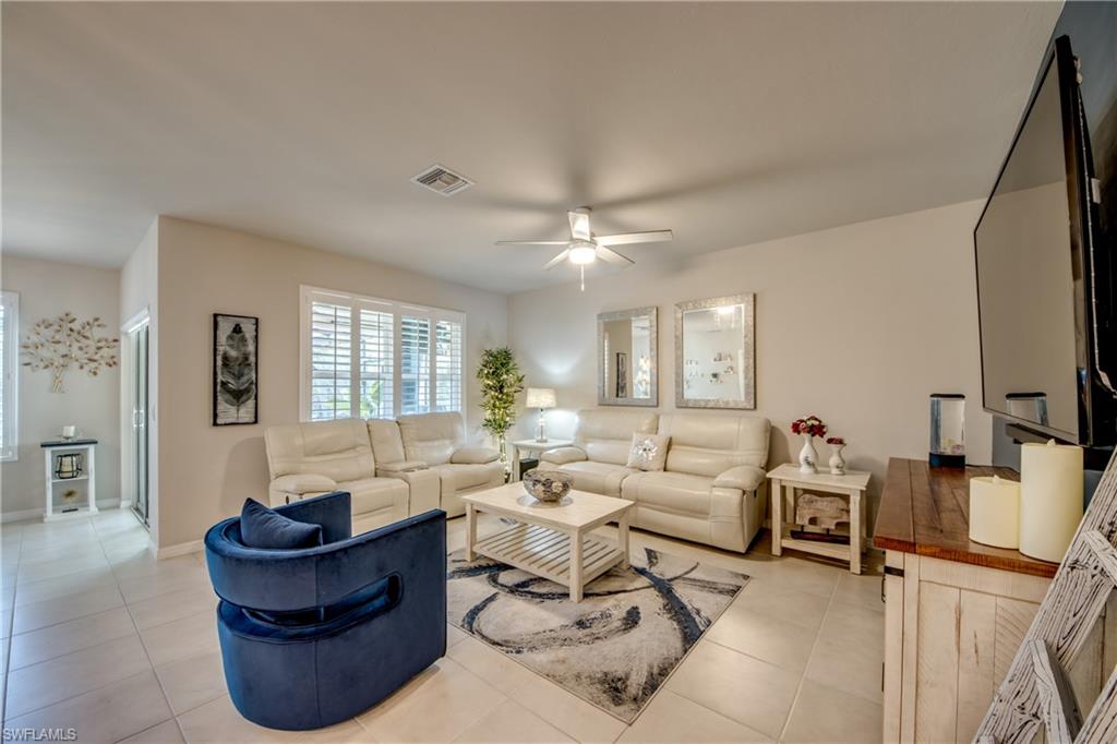3162 Estancia Ln Property Photo 5