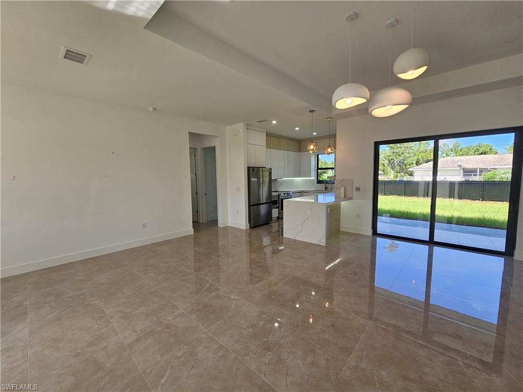 1211 Mckinley Ave Property Photo 6