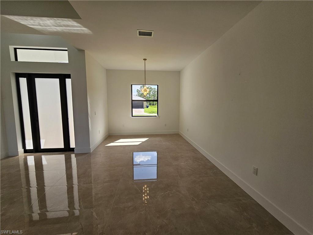 1211 Mckinley Ave Property Photo 14