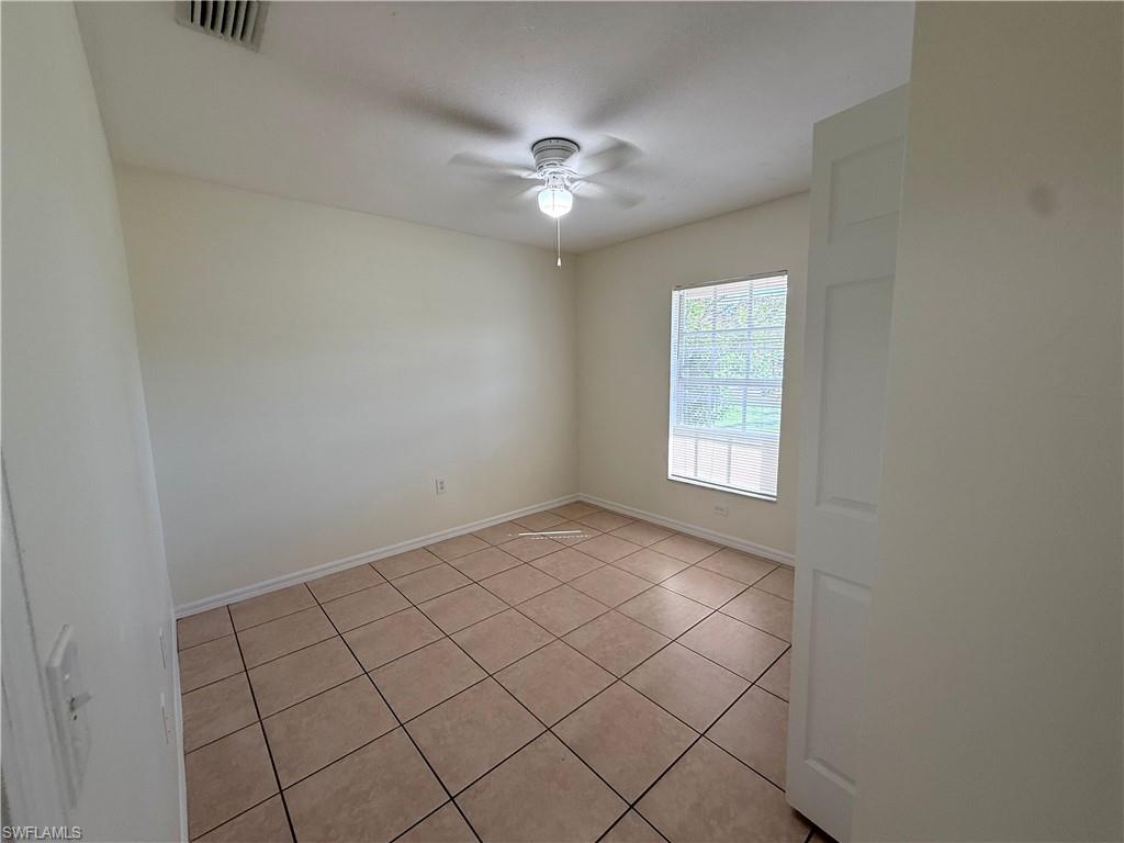 671 Dauphine Ave S Property Photo 8