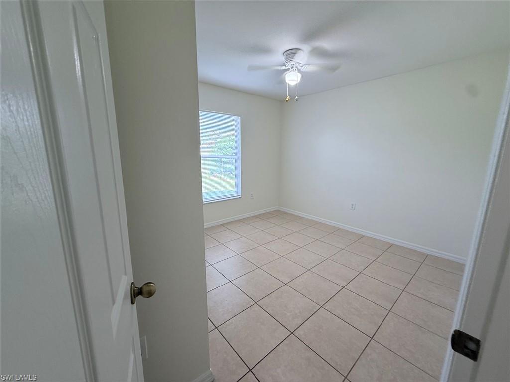 671 Dauphine Ave S Property Photo 10