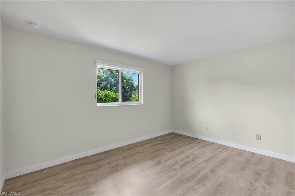 1202 Se 14th Ter Property Photo 15