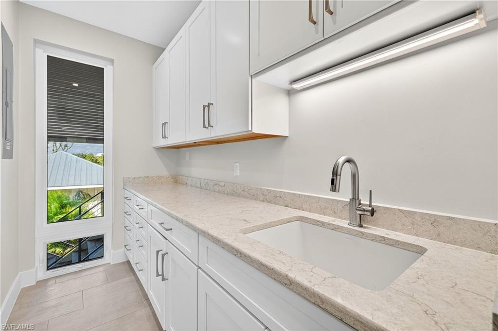5079 Joewood Dr Property Photo 35