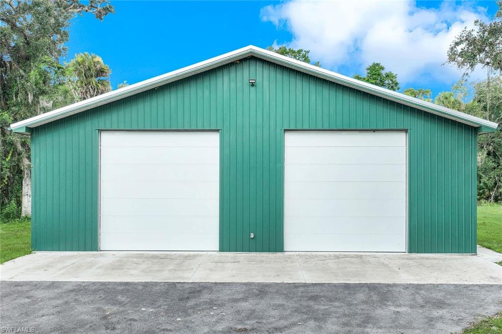 21211 Palm Beach Blvd Property Photo 3