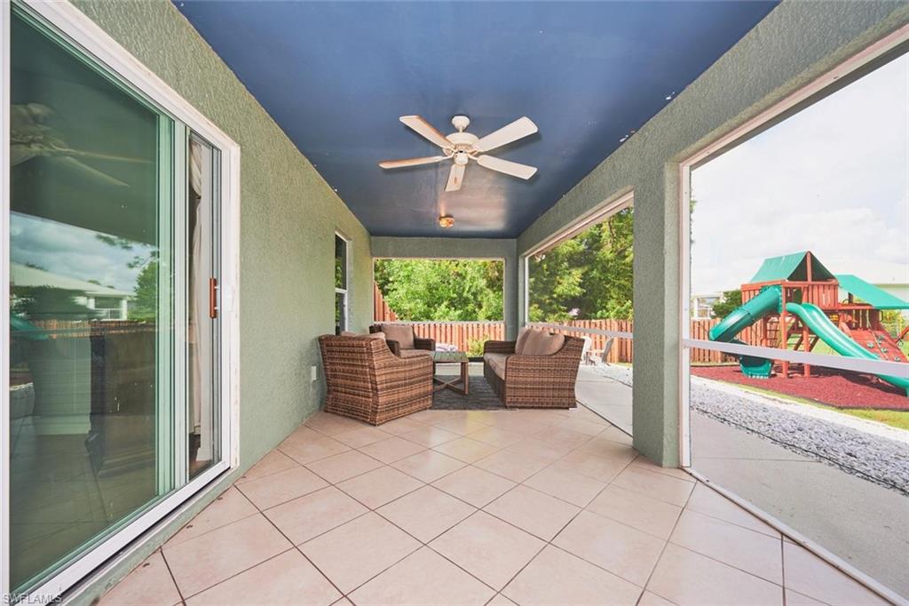 2407 Claude Ave N Property Photo 29