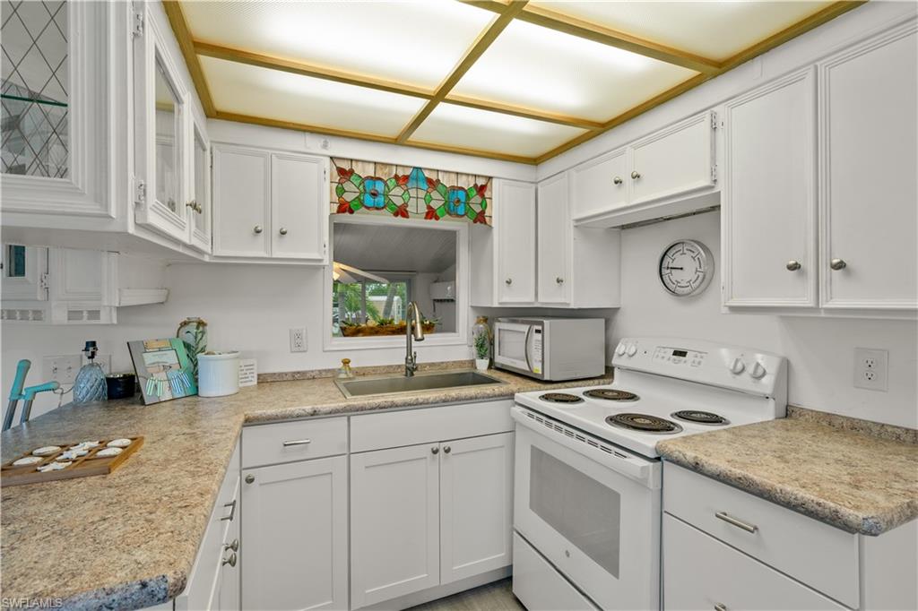 19681 Summerlin Rd 168 Property Photo 17