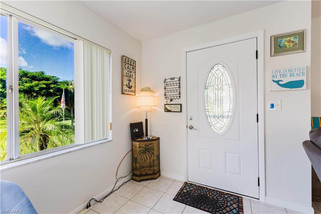 431 Van Buren St B8 Property Photo 12