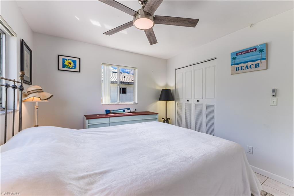 431 Van Buren St B8 Property Photo 27