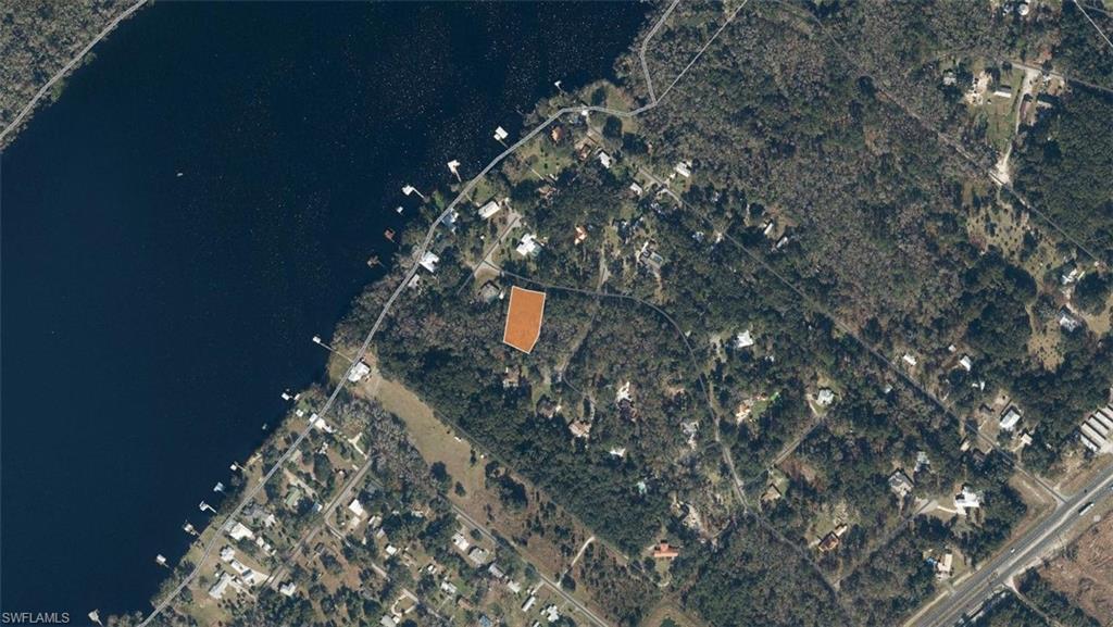 203 Spring Creek Dr Property Photo 2