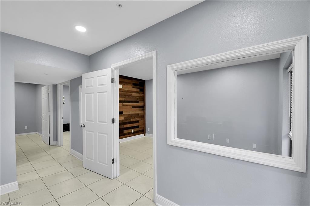 12165 Metro Pkwy 1-4 Property Photo 3