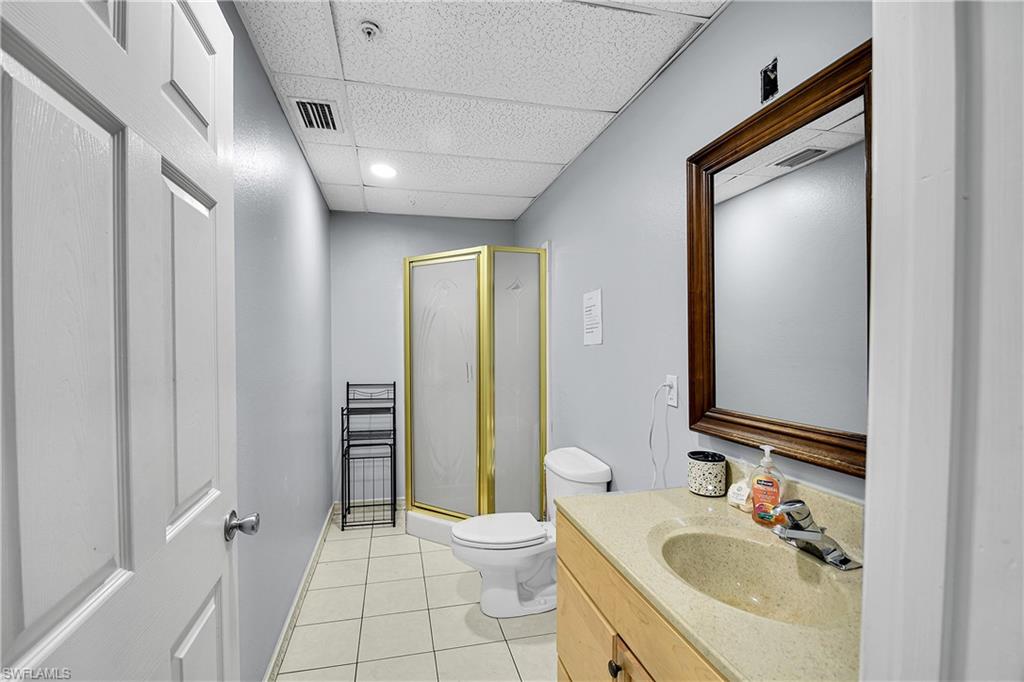 12165 Metro Pkwy 1-4 Property Photo 19