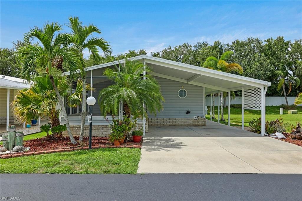 5318 Fiddleleaf Dr Property Photo 2