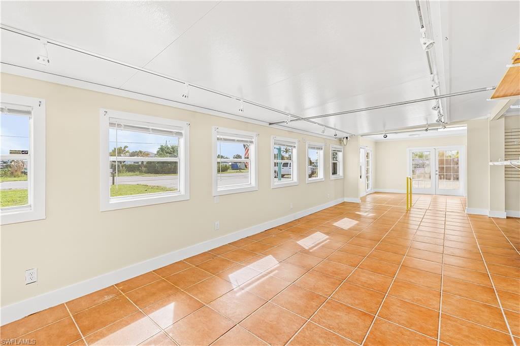 3269 Stringfellow Rd Property Photo 16