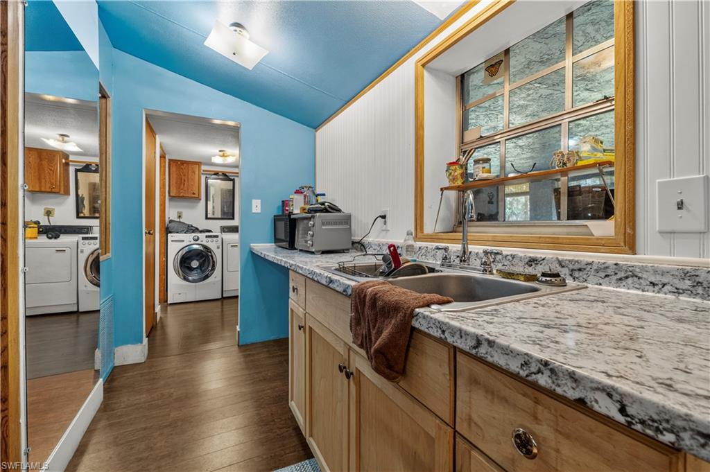 800 Woodland Blvd Property Photo 11