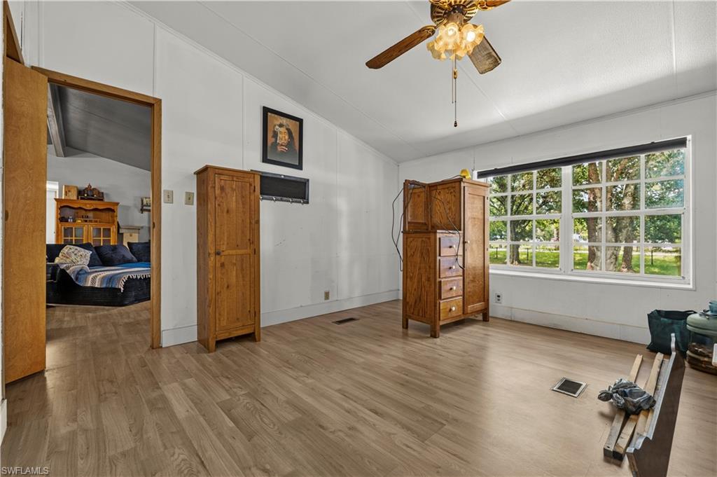 800 Woodland Blvd Property Photo 18