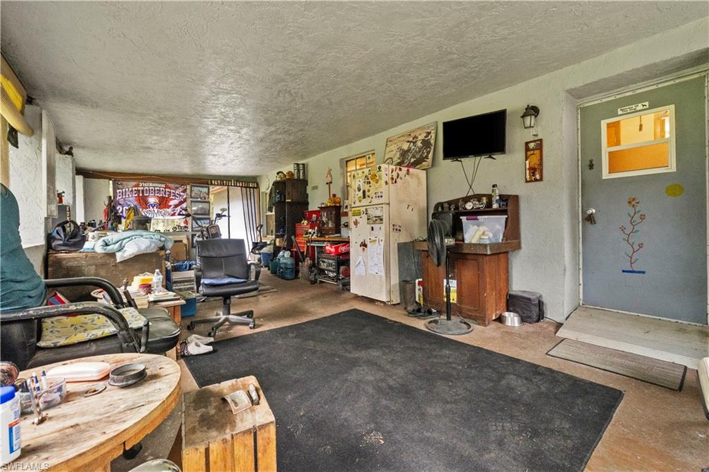 800 Woodland Blvd Property Photo 33