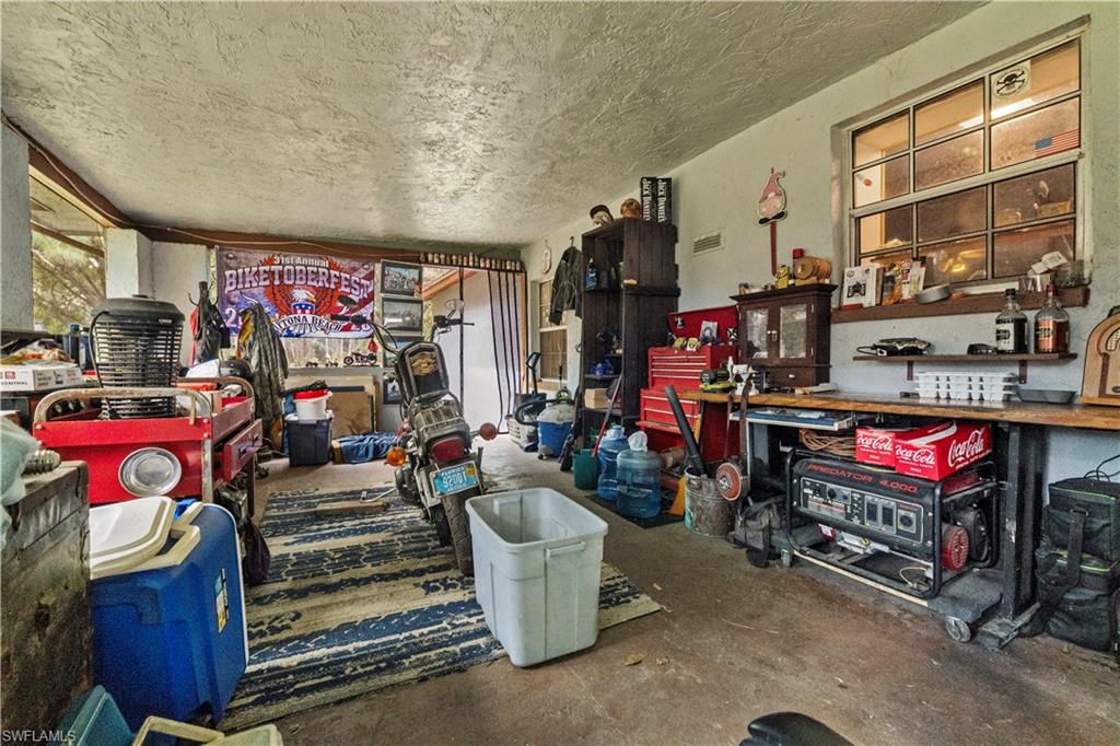 800 Woodland Blvd Property Photo 34