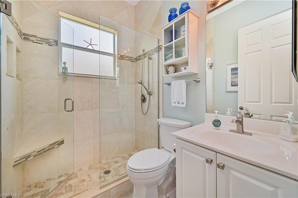 15289 Yellow Wood Dr Property Photo 9
