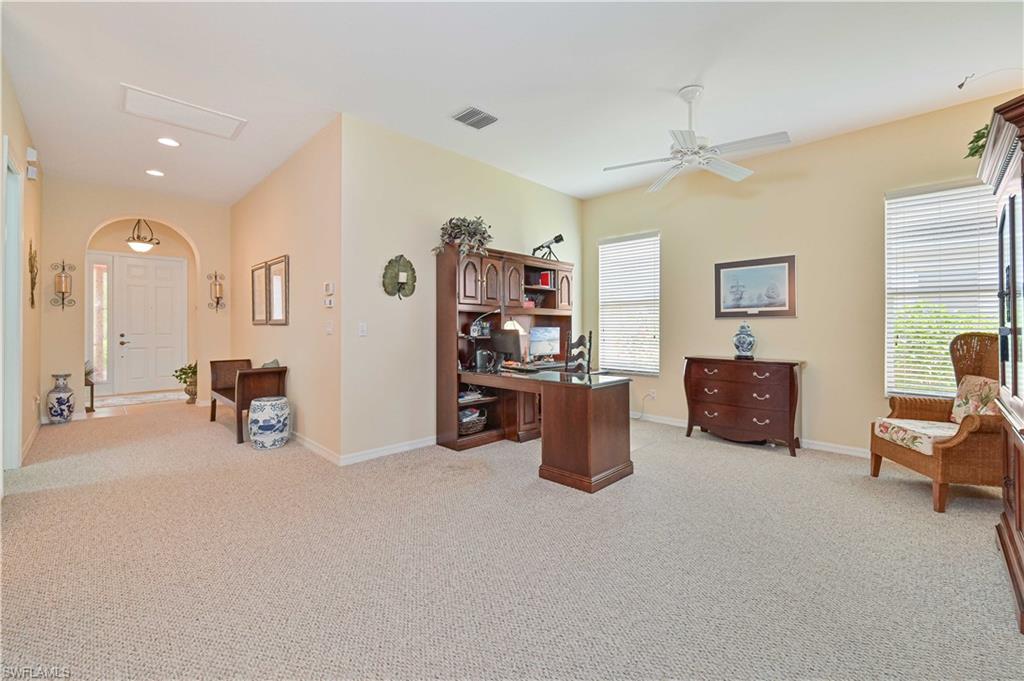 15289 Yellow Wood Dr Property Photo 22