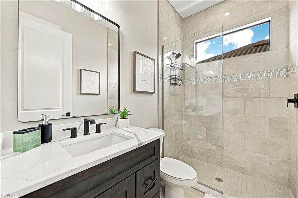 5025 Sorrento Ct Property Photo 27