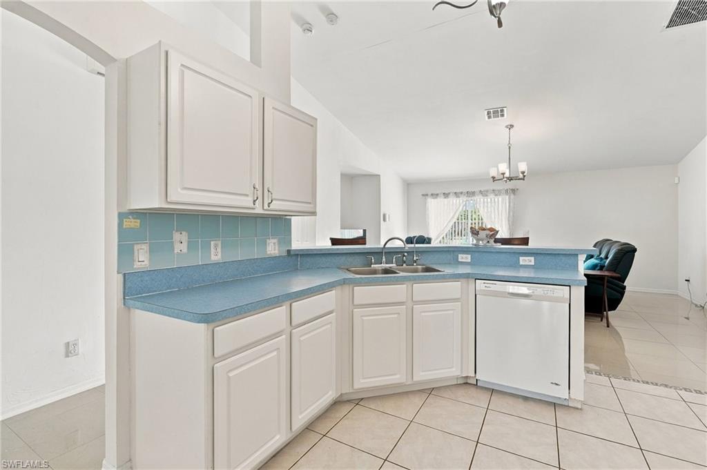 4102 10th St W Property Photo 16