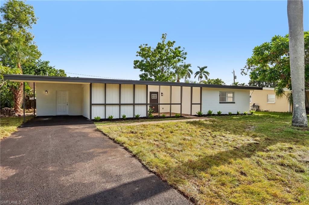 2124 Sunrise Blvd Property Photo 1
