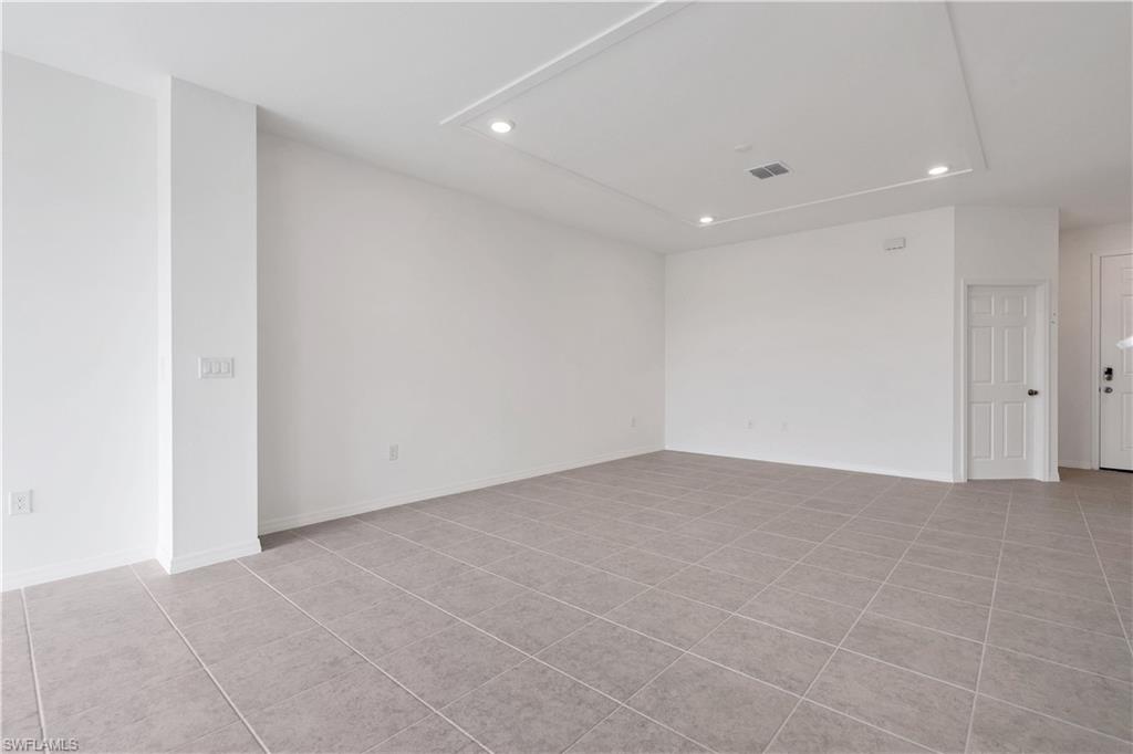 17327 Peregrine Way Property Photo 13