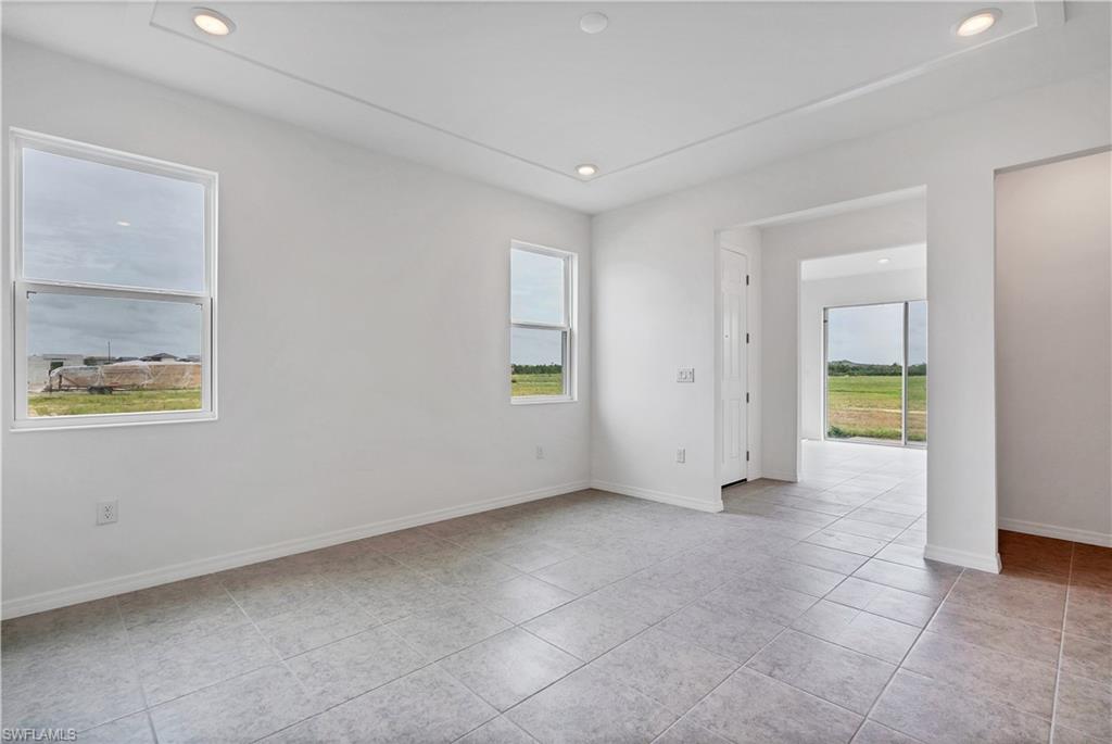 17319 Peregrine Way Property Photo 6