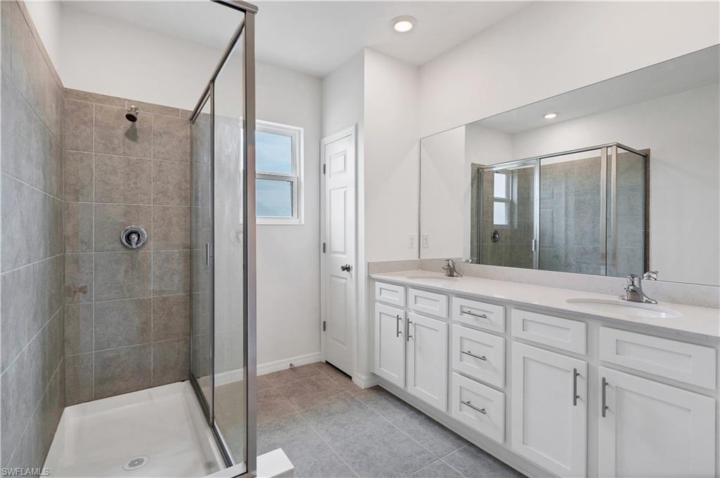 17319 Peregrine Way Property Photo 13