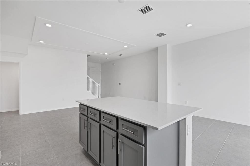 17323 Peregrine Way Property Photo 8