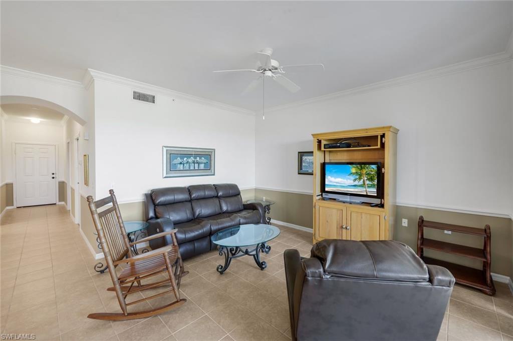10470 Washingtonia Palm Way 1212 Property Photo 9
