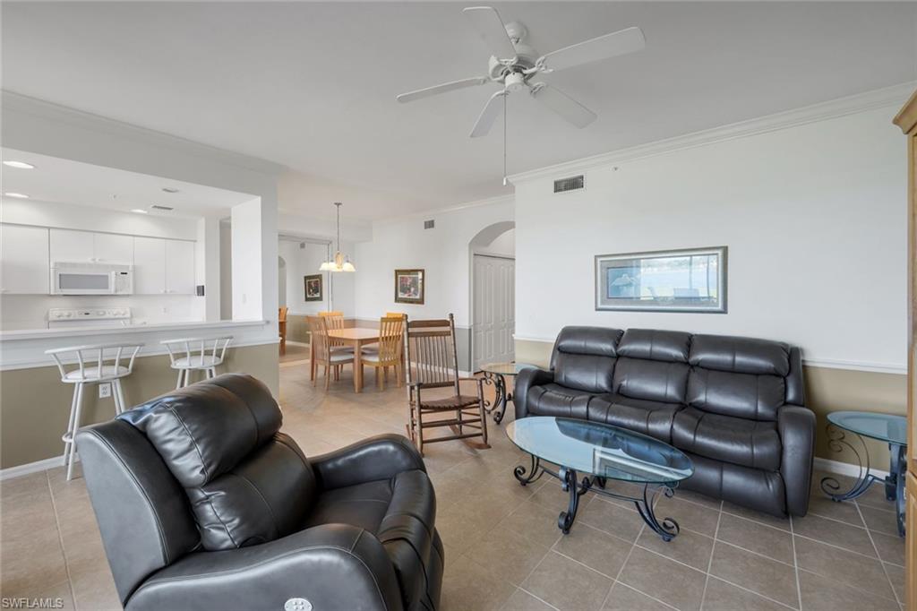 10470 Washingtonia Palm Way 1212 Property Photo 11
