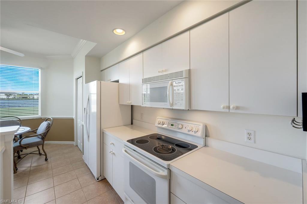 10470 Washingtonia Palm Way 1212 Property Photo 15