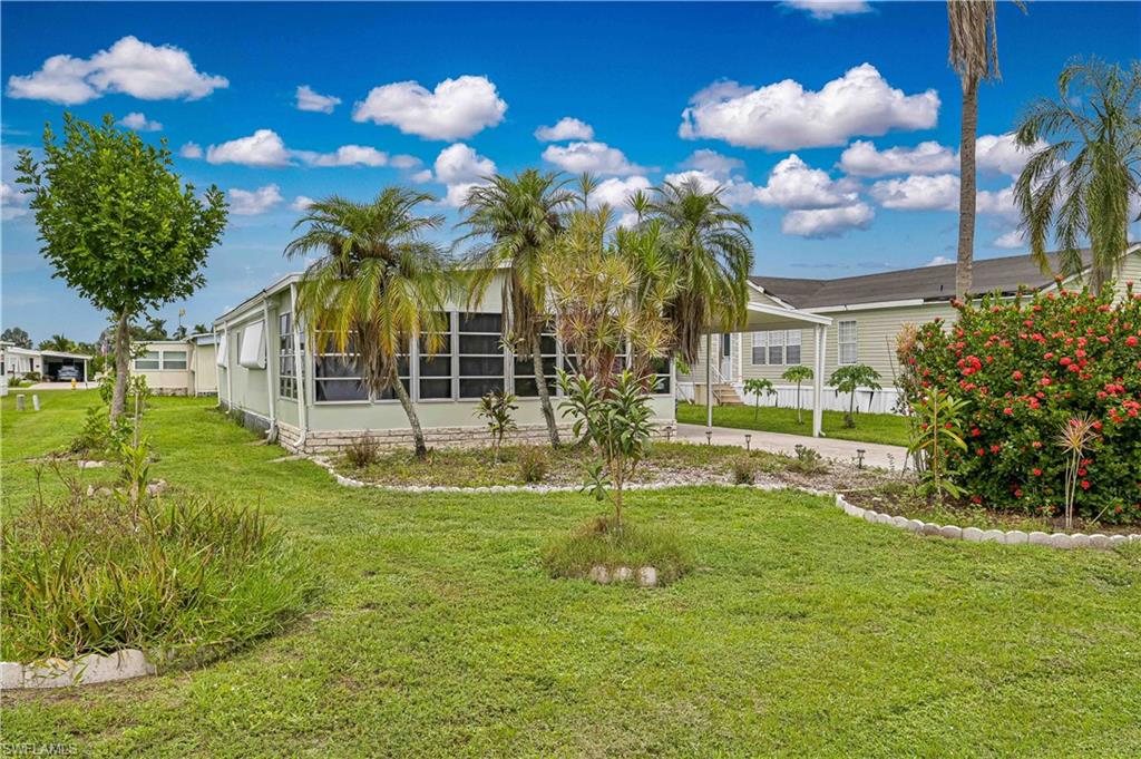 241 Indian Key Ln 256 Property Photo 2