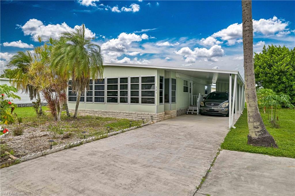 241 Indian Key Ln 256 Property Photo 3