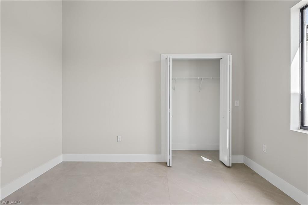 4002 20th St Sw Property Photo 34