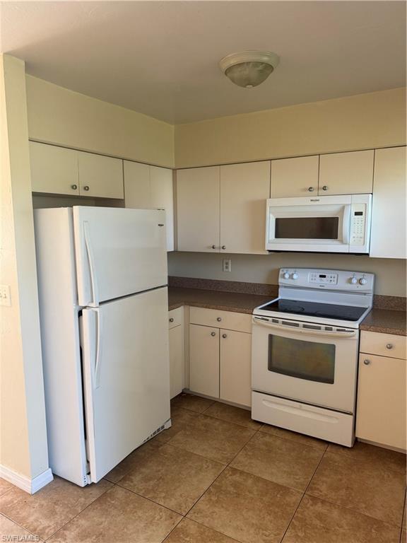 806-808 Andalusia Blvd Property Photo 17