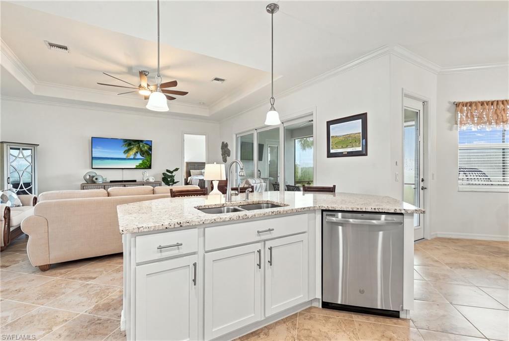 25024 Oak Hammock Ct Property Photo 8