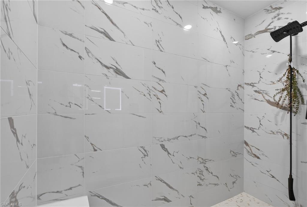 5823 Silverside Pine Ct Property Photo 22