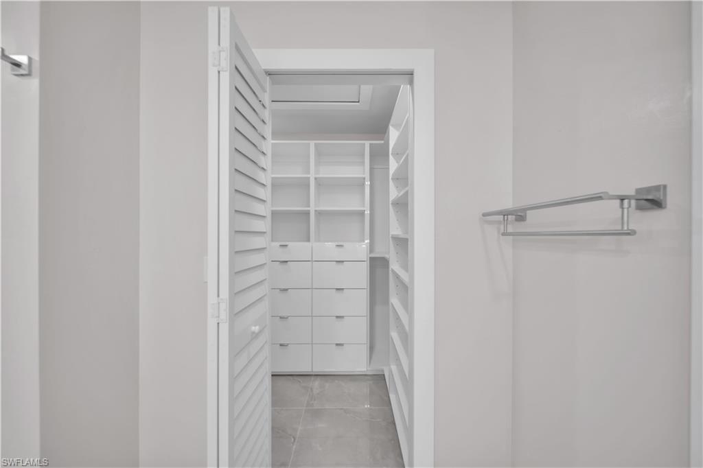 508 Kismet Pkwy W Property Photo 29